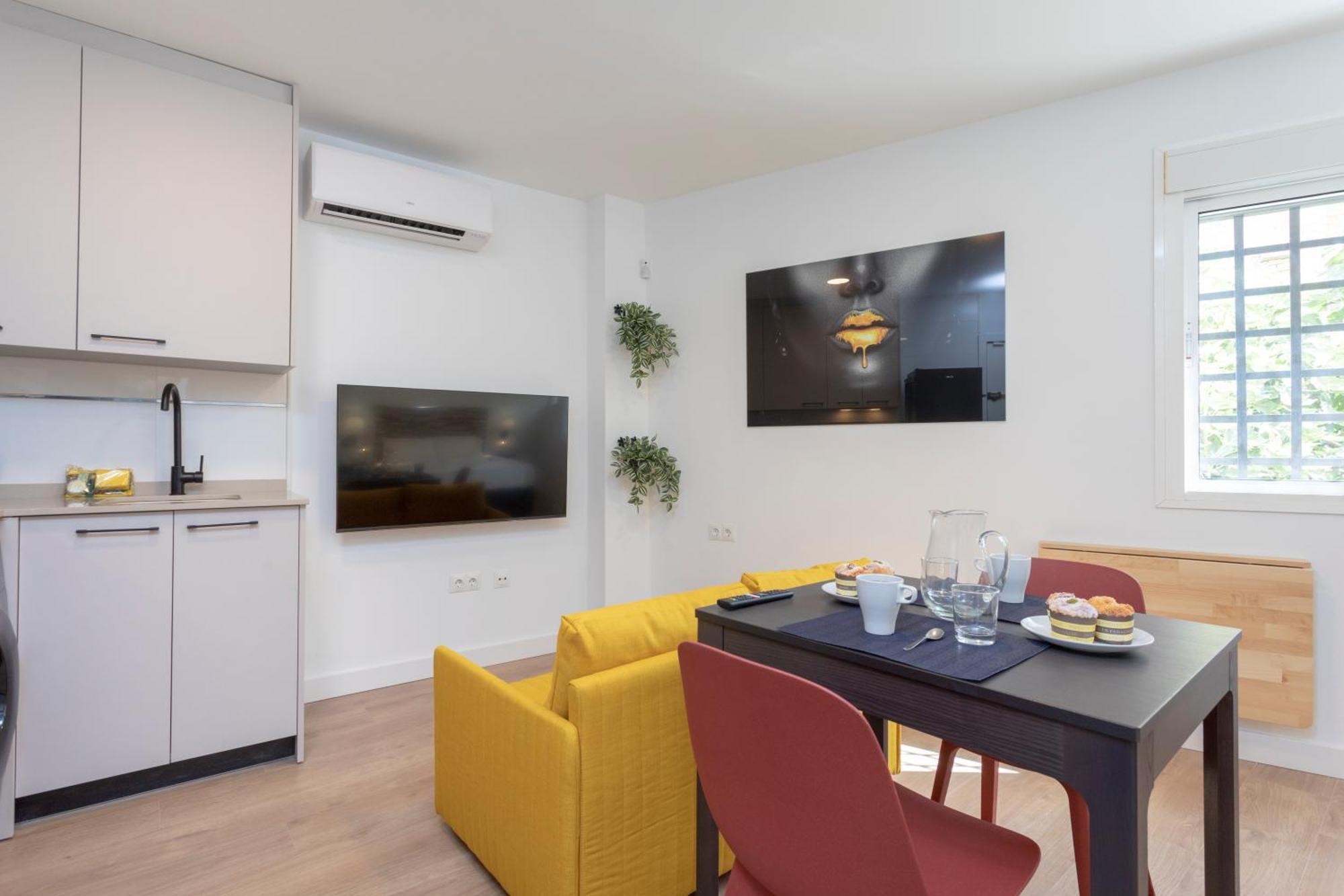 Estudio Con Encanto En Centro By Rent Me Appartement Málaga