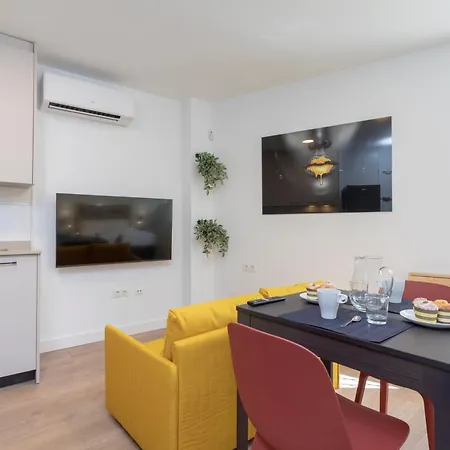 Estudio Con Encanto En Malaga Centro By Rent Me Exterior photo